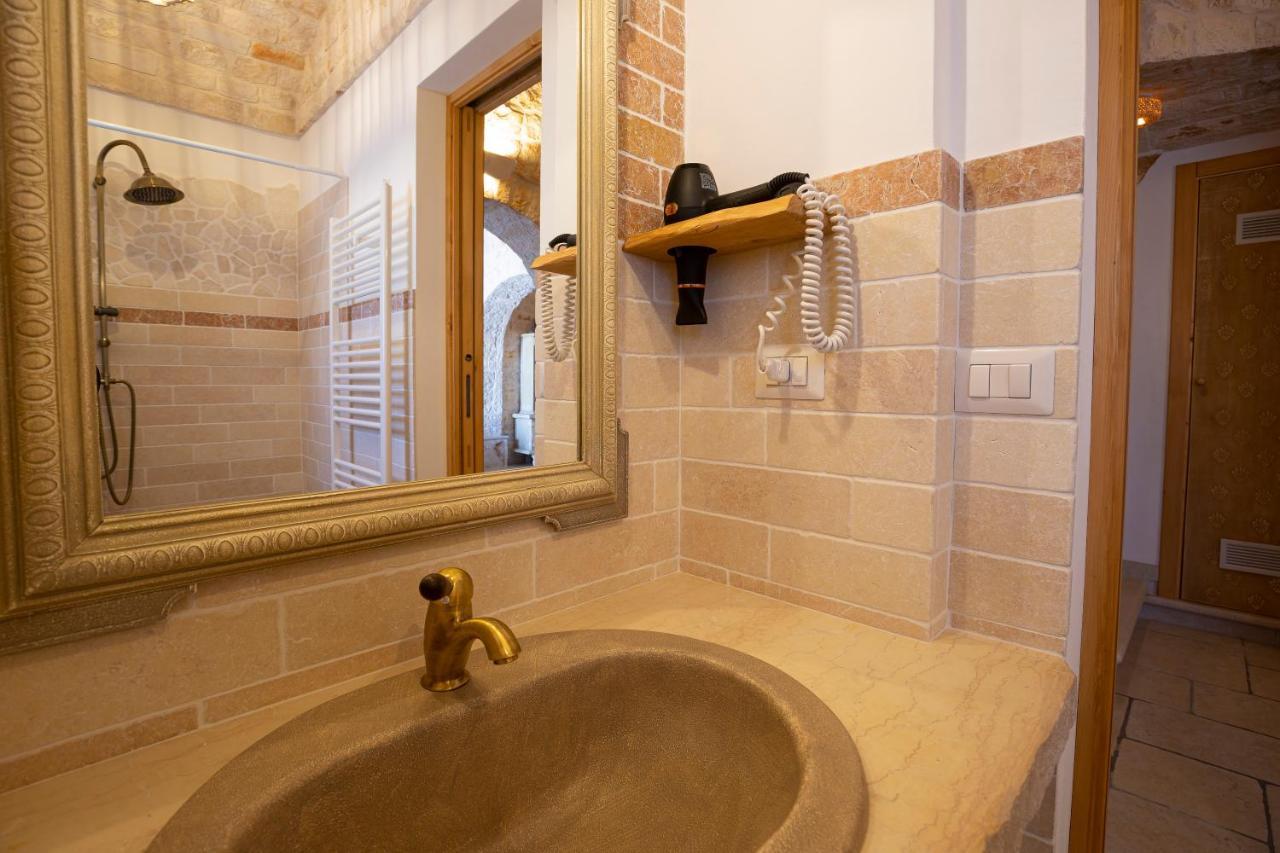 Trullo Arteanima Apartment Locorotondo Bagian luar foto